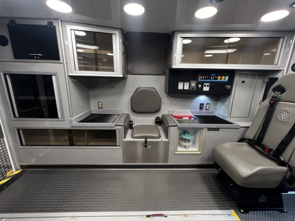 2023 Chevrolet G4500 AEV ReMAN (# 7443) - Image 24