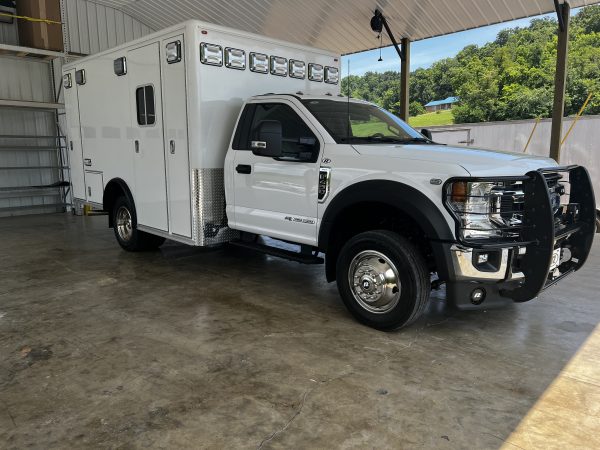 2023 Ford F550 Horton ReMAN (# 8386)