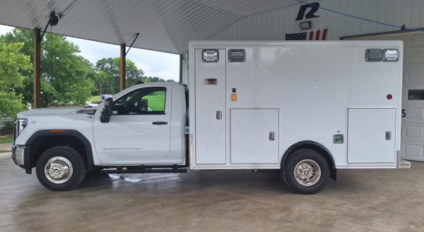 2024 GMC 3500HD McCoy Miller ReMAN (#6199) - Image 3