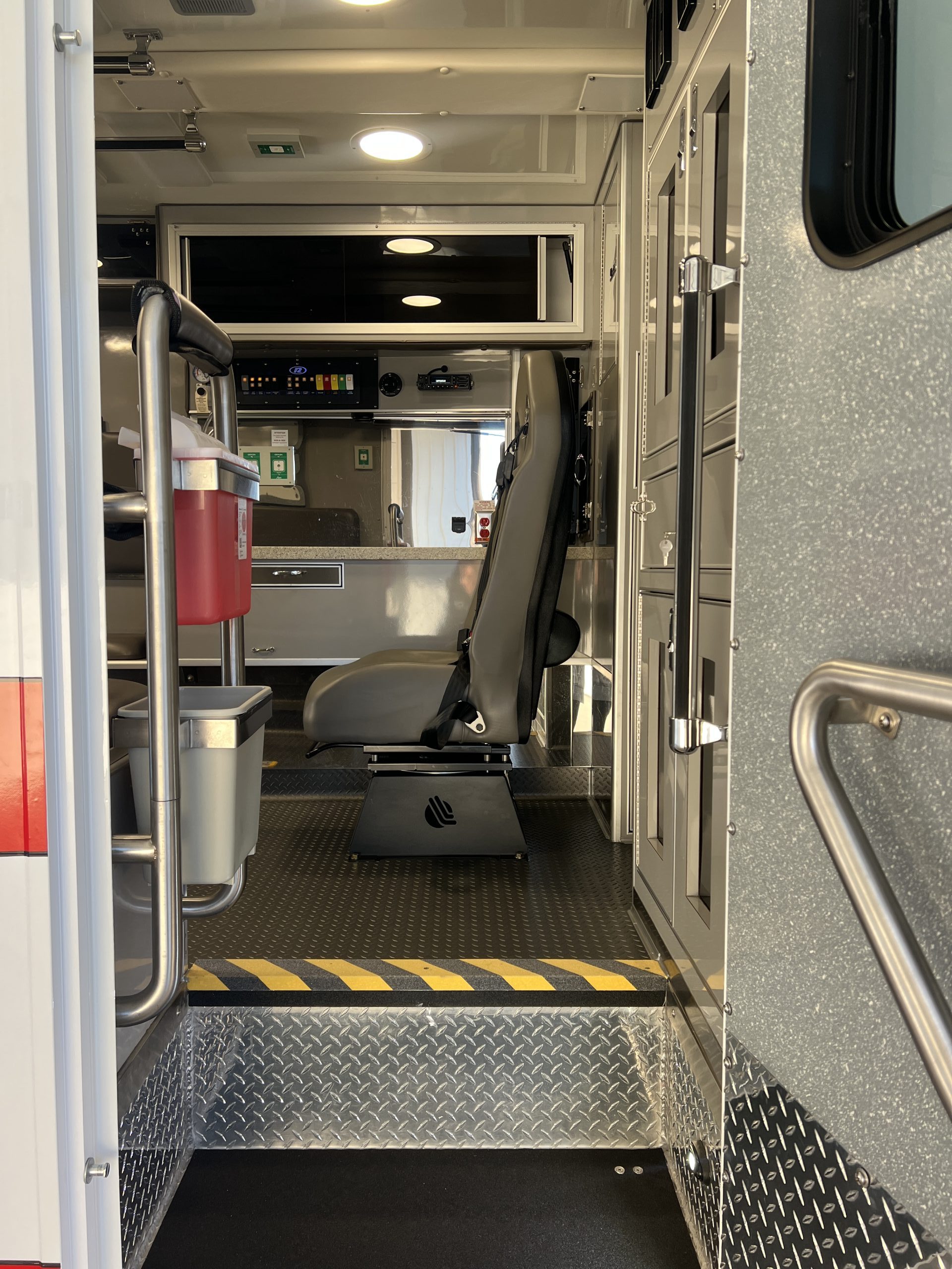 2024 Ford F550 4x4 McCoy Miller ReMAN (# 6129) - Image 9