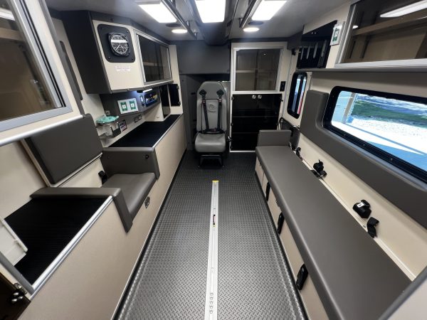2024 Ford E450 PL Custom ReMAN (# 8414) - Image 15