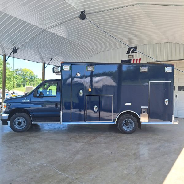 2024 Ford E450 Wheeled Coach ReMAN (# 3007) - Image 8