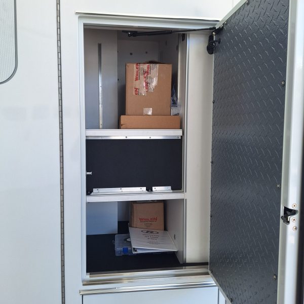 2024 Ford E450 AEV ReMAN (# 2071) - Image 20