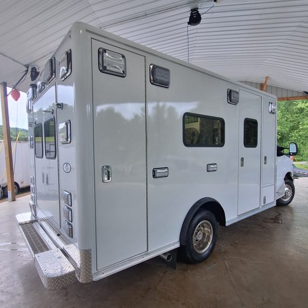 2026 Ford E450 Horton ReMAN (# 0470) - Image 5