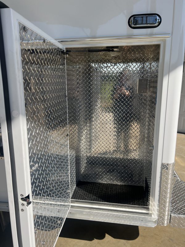 2025 Ford E450 AEV ReMAN (# 9946) - Image 24