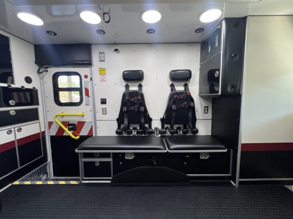 2025 Ford E450 AEV ReMAN (# 9946) - Image 18