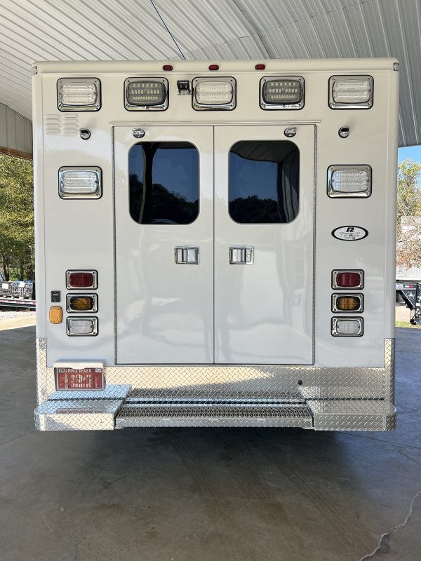 2025 Ford E450 AEV ReMAN (# 9946) - Image 4