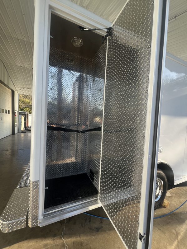 2025 Ford E450 AEV ReMAN (# 9946) - Image 25
