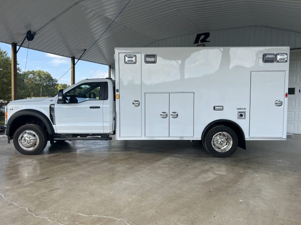 2023 Ford F450 4x4 Braun ReMAN (# 1490) - Image 4