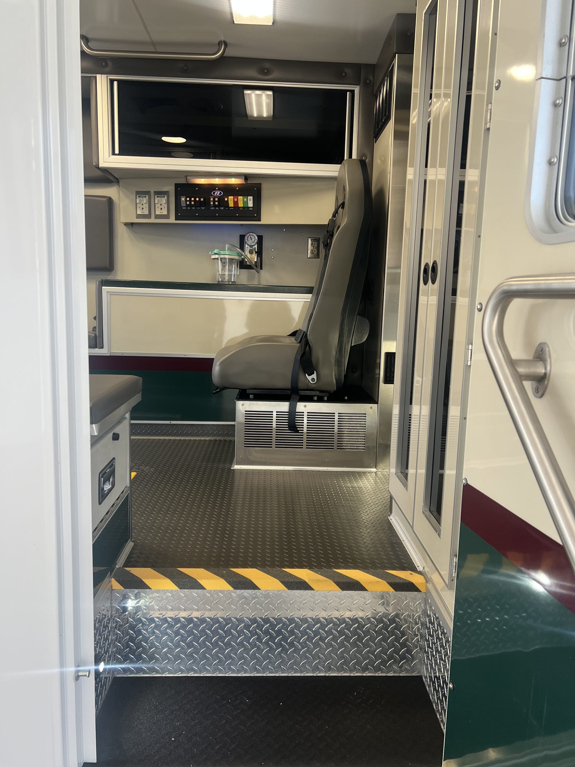 2026 Ford E450 Horton ReMAN (# 4313) - Image 16