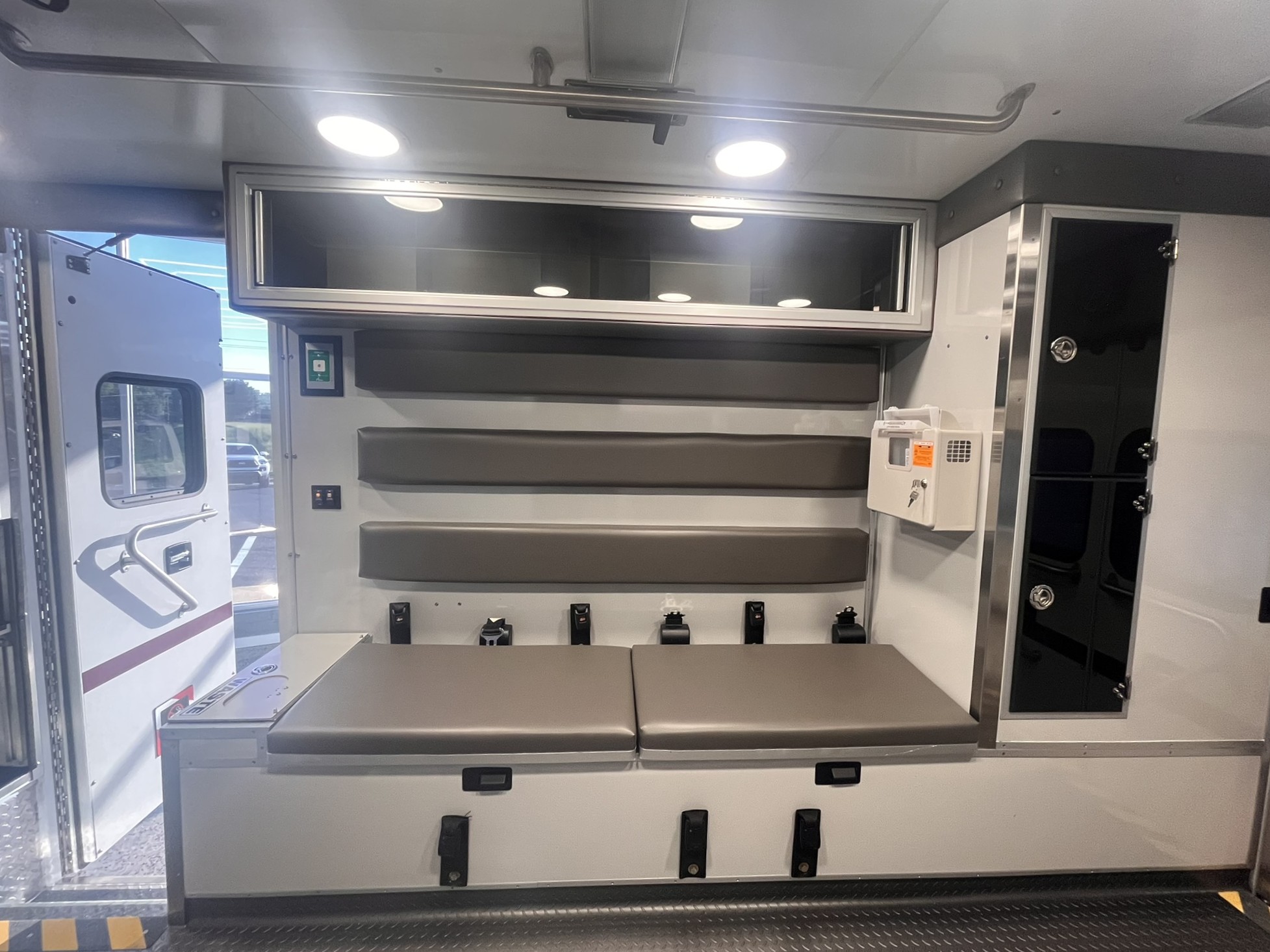 2025 Ford F550 Horton ReMAN (# 6565) - Image 15